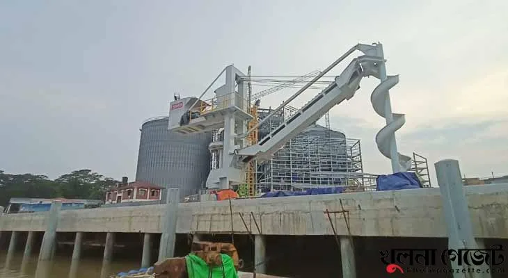 ভৈরব তীরে আধুনিক গমের স্টিল সাইলো নির্মাণ সমাপ্তির পথে