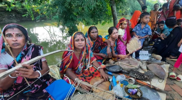 শ্যামনগরে প্রাচীন ঐতিহ্যের বিলুপ্তপ্রায় সামগ্রীর প্রদর্শনী
