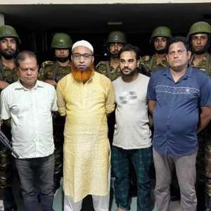গৌরনদীতে চাঁদাবাজির মামলায় বিএনপির ৩ নেতাসহ গ্রেপ্তার ৪ 