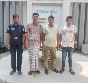 ময়মনসিংহ কোতোয়ালী মডেল থানা পুলিশের অভিযানে গ্রেফতার ১১